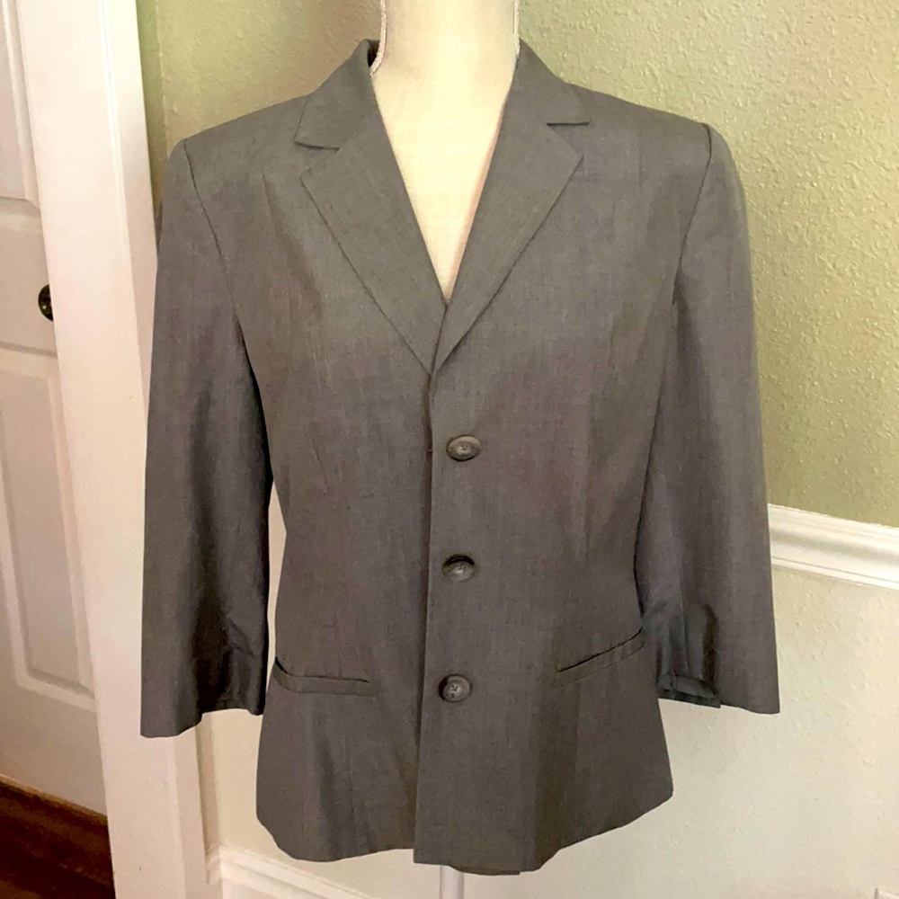 Banana Republic Women’s sport coat.